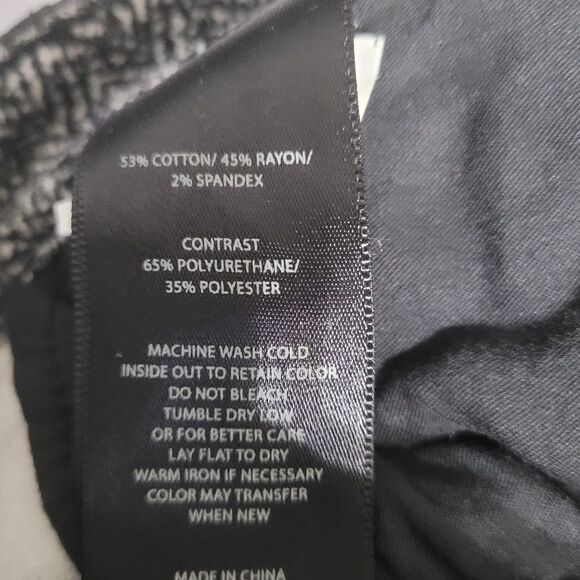 KUT from the Kloth Herringbone pants - Picture 5 of 7